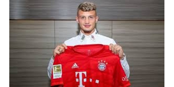 Koszulka Cuisance nr 11 dołączyła